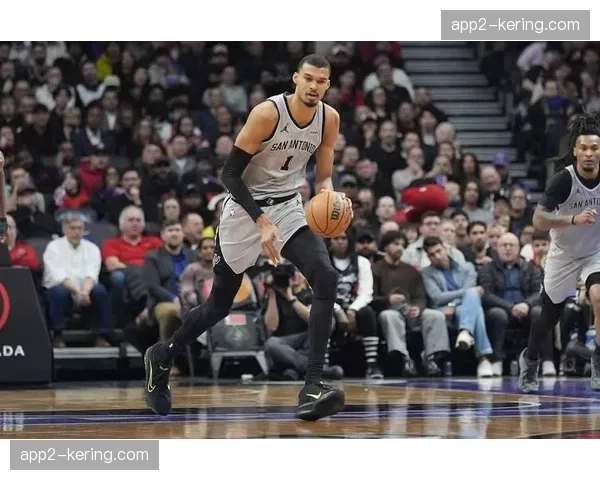 尼克斯防守策略成功 限制马刺得分创赛季新低 尼克斯防守策略成功 限制马刺得分创赛季新低